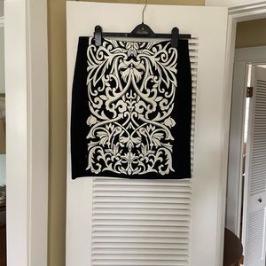 J.  McLaughlin, women’s skirt